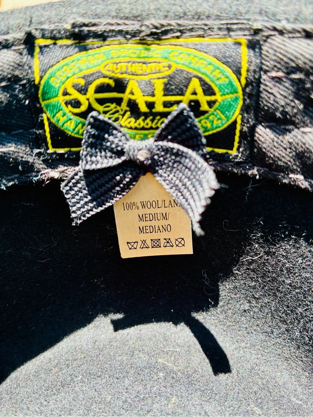 100% wool black fedora medium